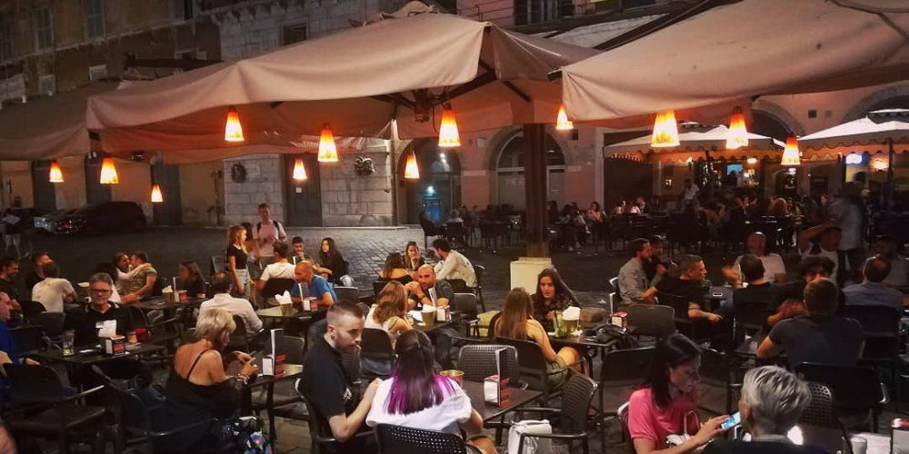 A night in piazza del Papa - Ancona